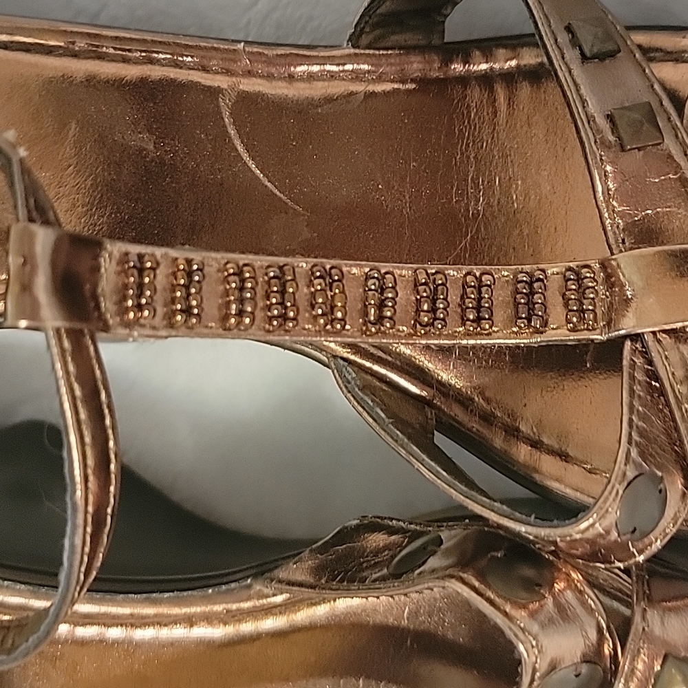 Shoes - Picture 3 of 8